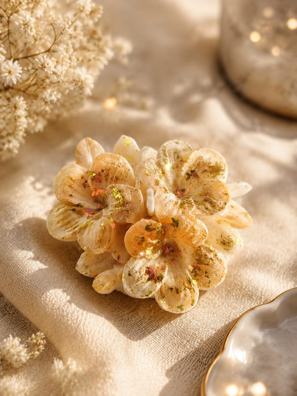 Bougie Festive Fleur Dorée